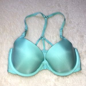 Strappy front clasp bra - 32D